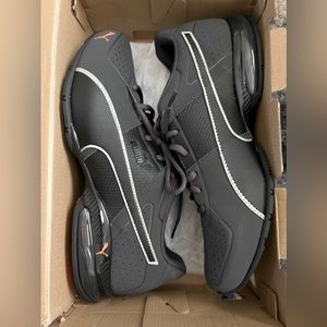 PUMA-Men Supertec Sneakers Size 8.5M